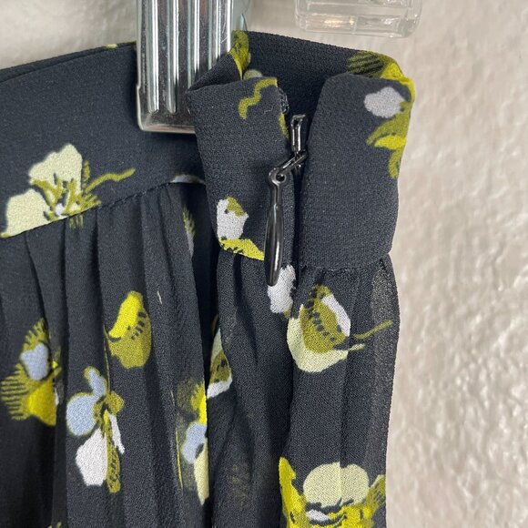 NEW Banana Republic Womens 8 Pleated Midi Skirt Floral Print Side Zip Closure - Picture 4 of 10